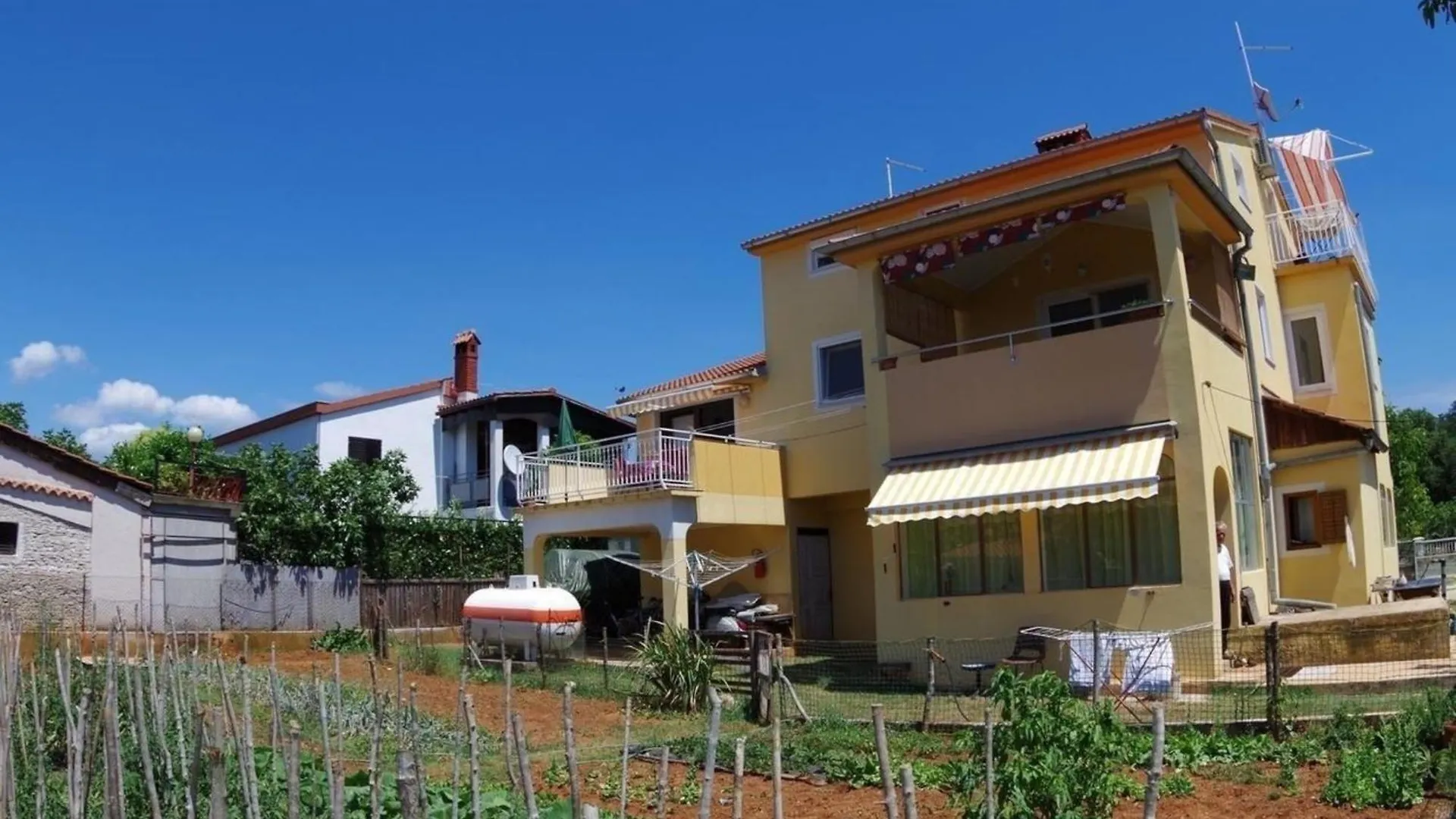 Ferienwohnung In Fazana Mit Garten Und Grill Valbandon 0*,